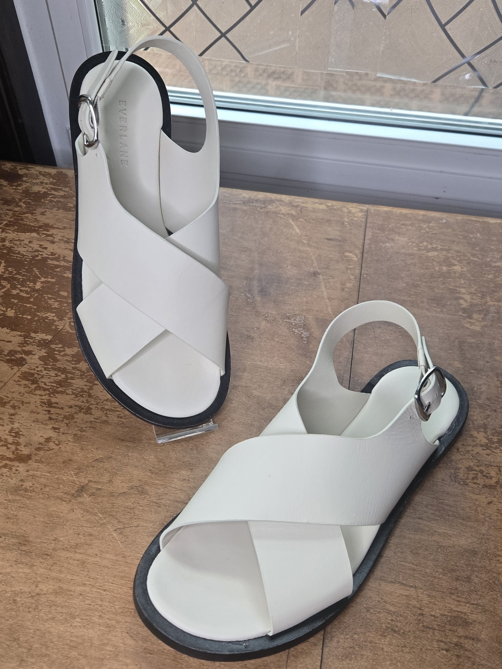 Everlane The City Crossover Sandal Parchment Cream Leather Sz 8.5